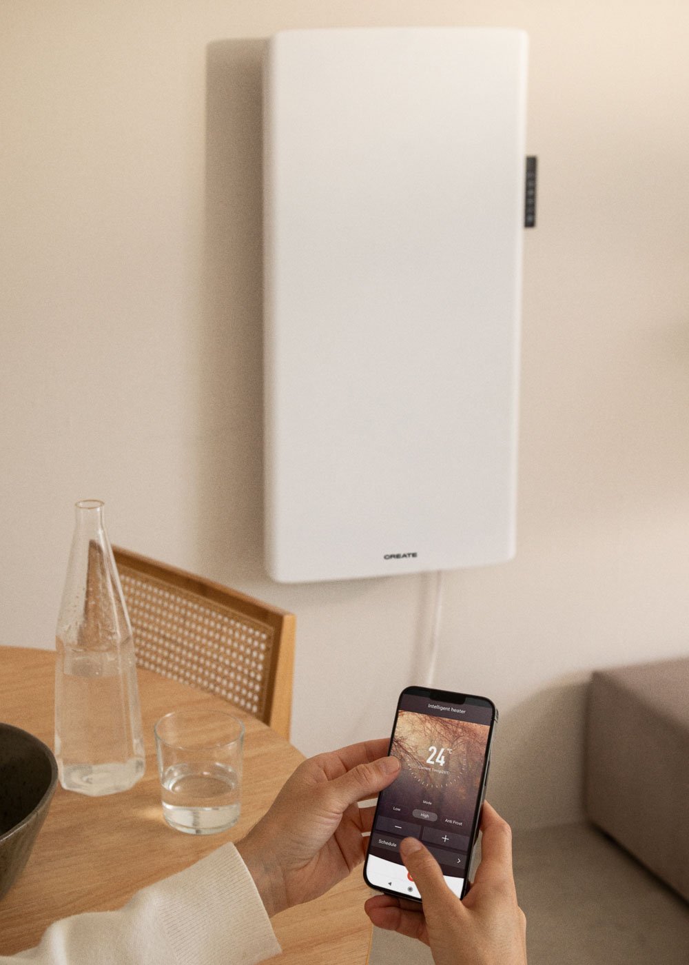 CREATE - WARM CLEAR - Termoconvettore elettrico da parete con WiFi, immagine della galleria 2