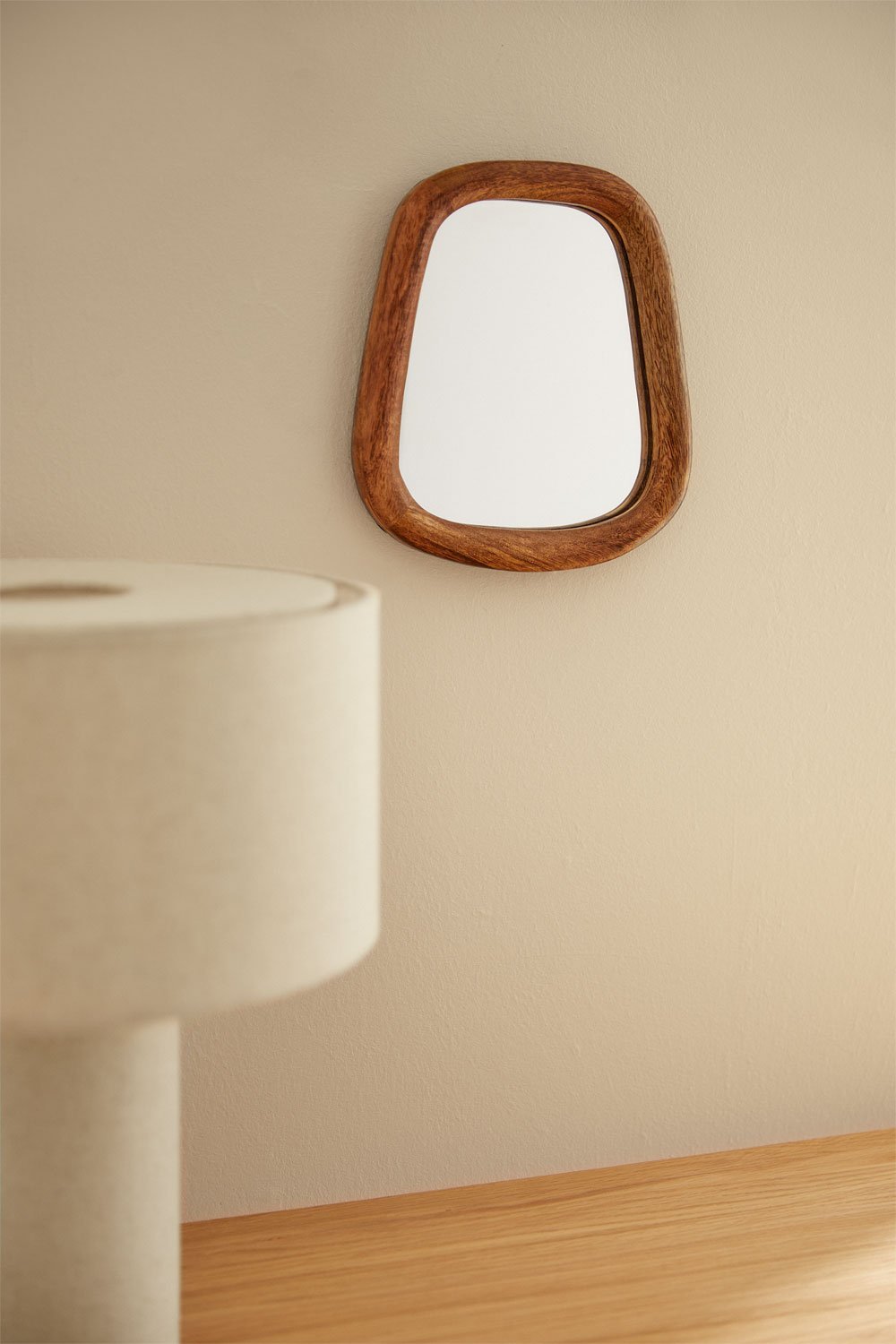 Specchio da parete rettangolare in legno di mango (19x22 cm) Gabael Design, immagine della galleria 1