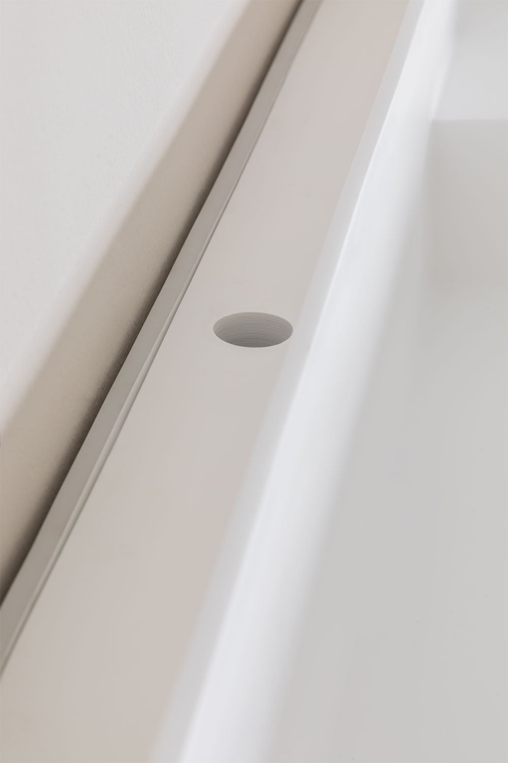 Set di mobili da bagno sospesi in legno con lavabo integrato Fiore, immagine della galleria 4