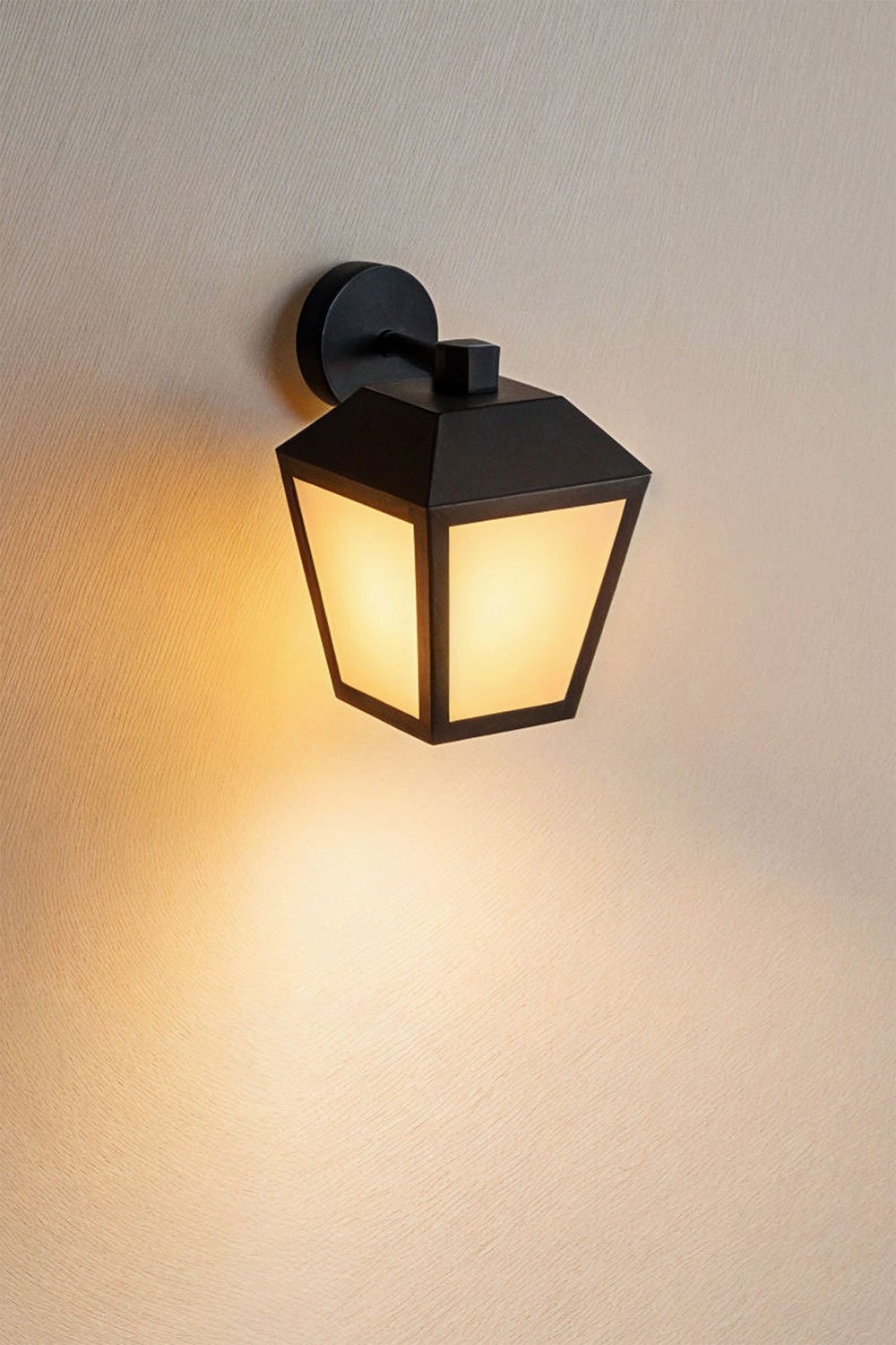 Lampada da parete a LED per esterno Yalven in alluminio , immagine della galleria 1