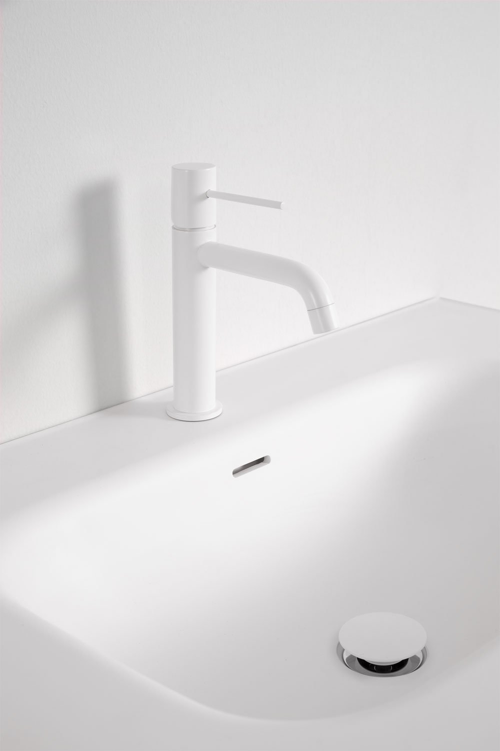 Set mobili da bagno in legno con lavabo integrato e specchio Egerton , immagine della galleria 2