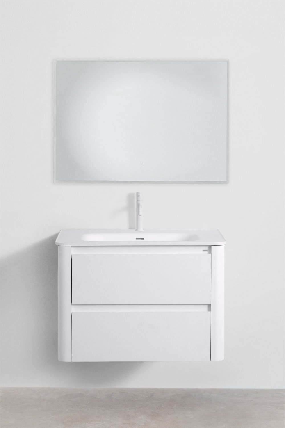 Set mobili da bagno in legno con lavabo integrato e specchio Egerton , immagine della galleria 1