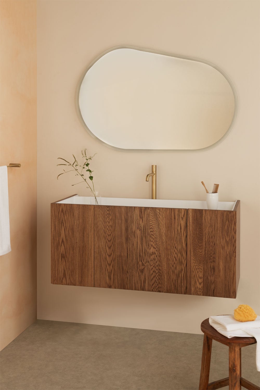 Set di mobili da bagno sospesi in legno con lavabo integrato Fiore, immagine della galleria 1