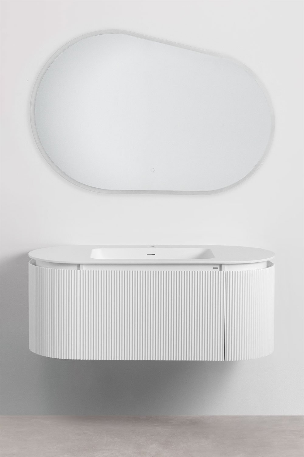 Set mobili da bagno in legno Carsone con lavabo integrato, immagine della galleria 1