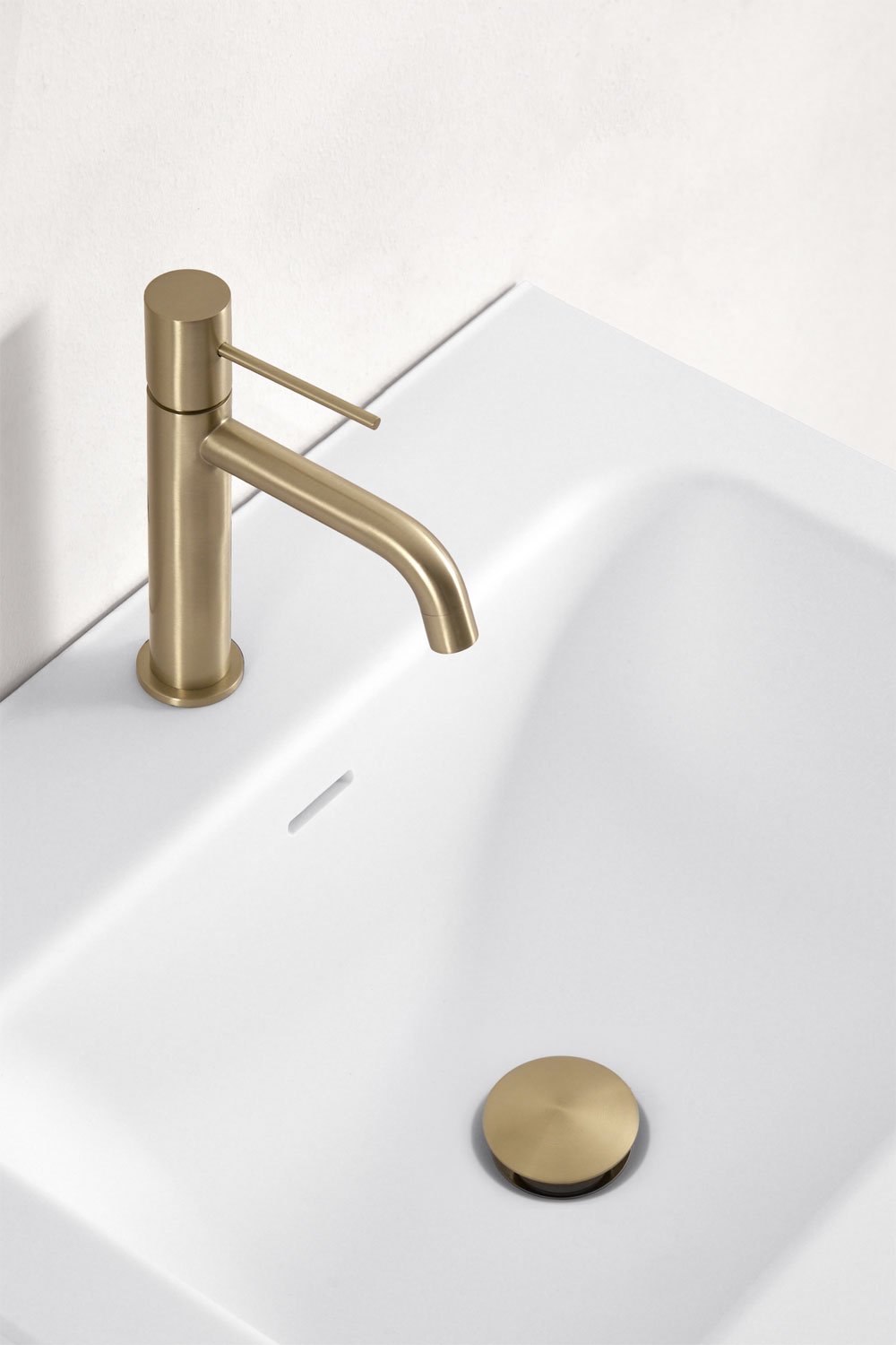 Set mobili da bagno in legno Macrae con lavabo integrato    , immagine della galleria 4