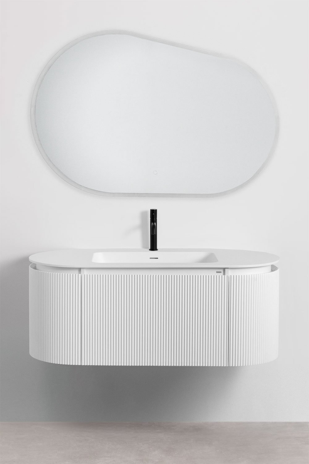 Set mobili da bagno in legno Carsone con lavabo integrato, immagine della galleria 1