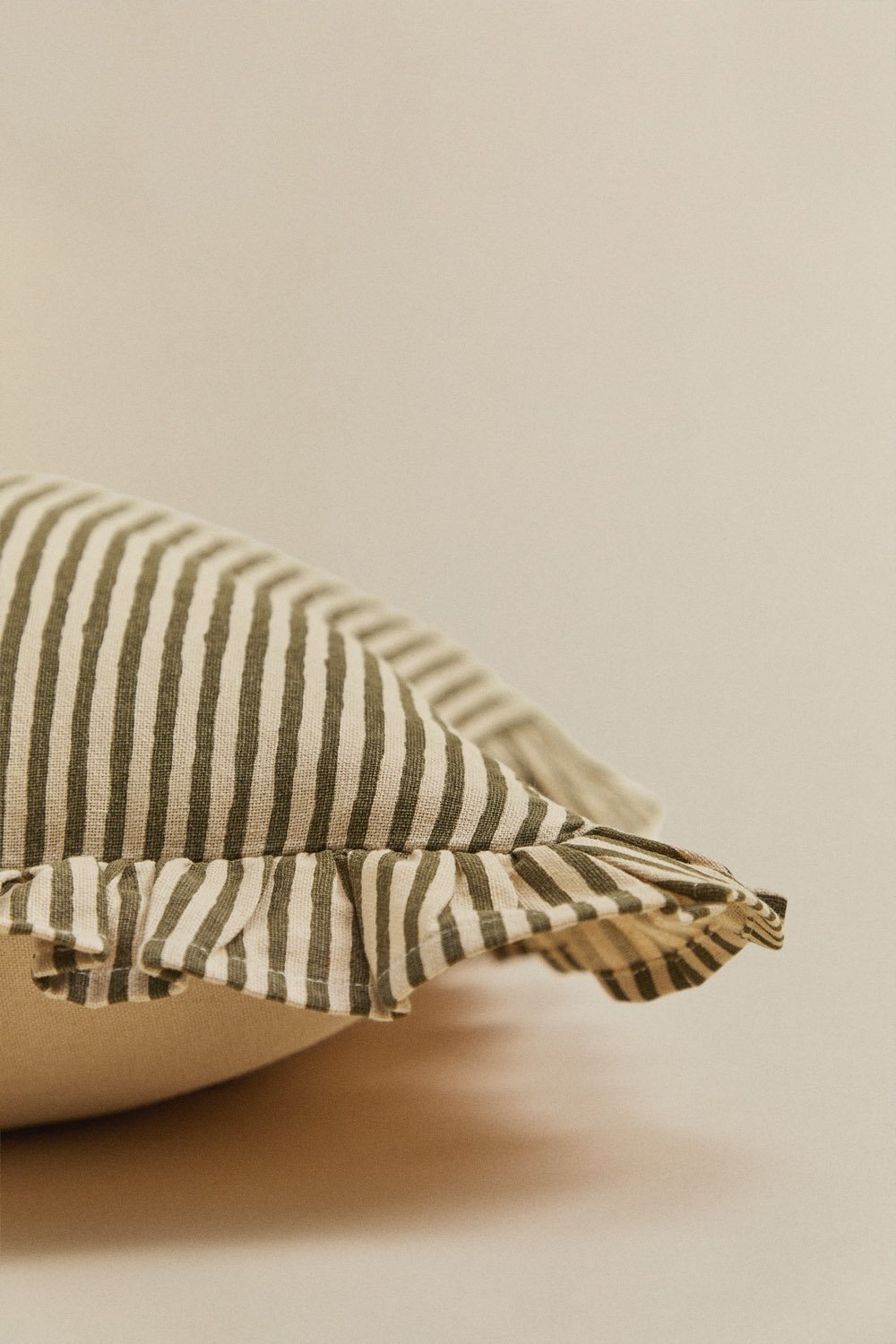 Cuscino quadrato 45x45 cm in cotone Clouzot, immagine della galleria 5