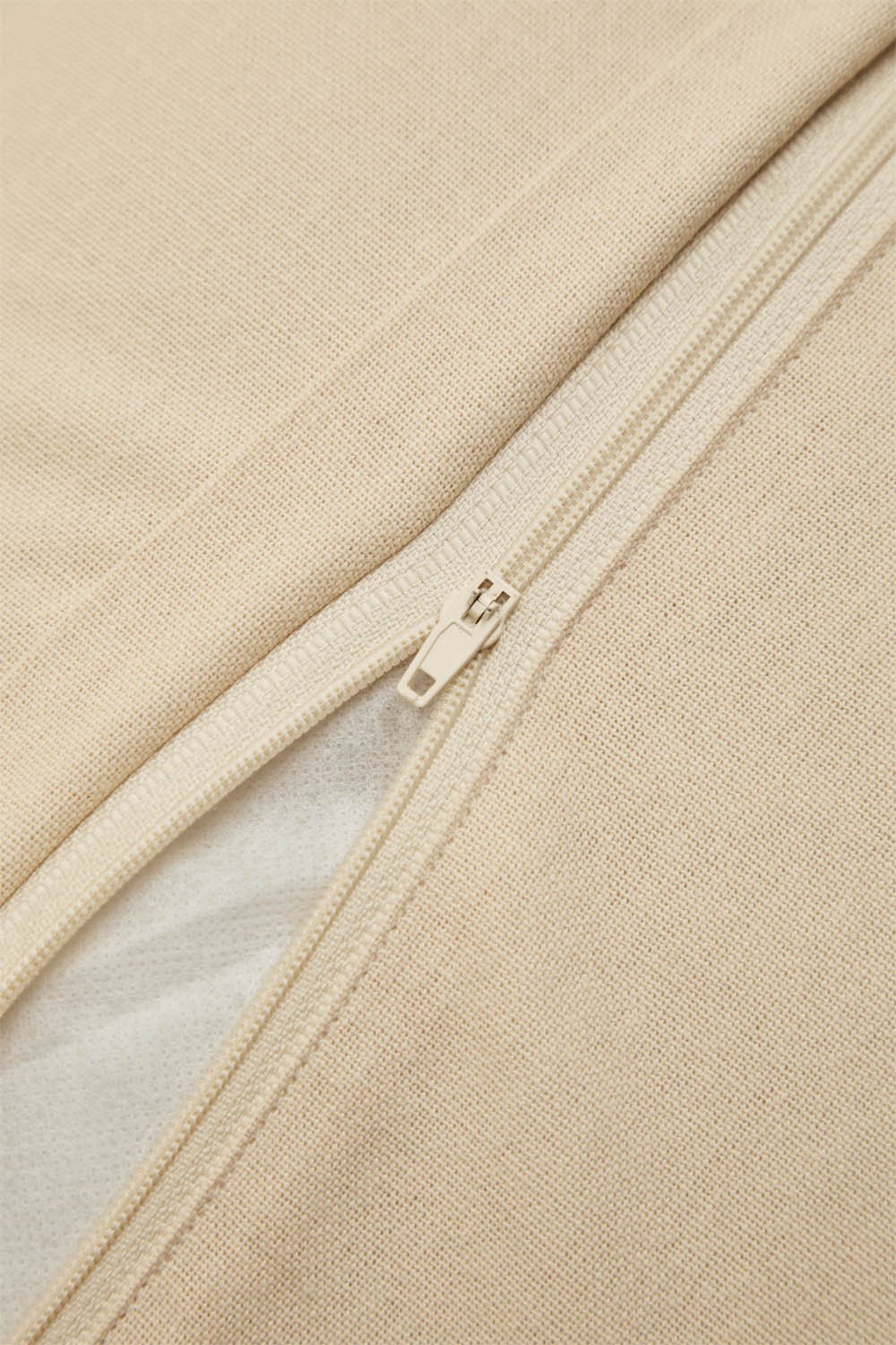 Cuscino quadrato 45x45 cm in cotone Clouzot, immagine della galleria 8