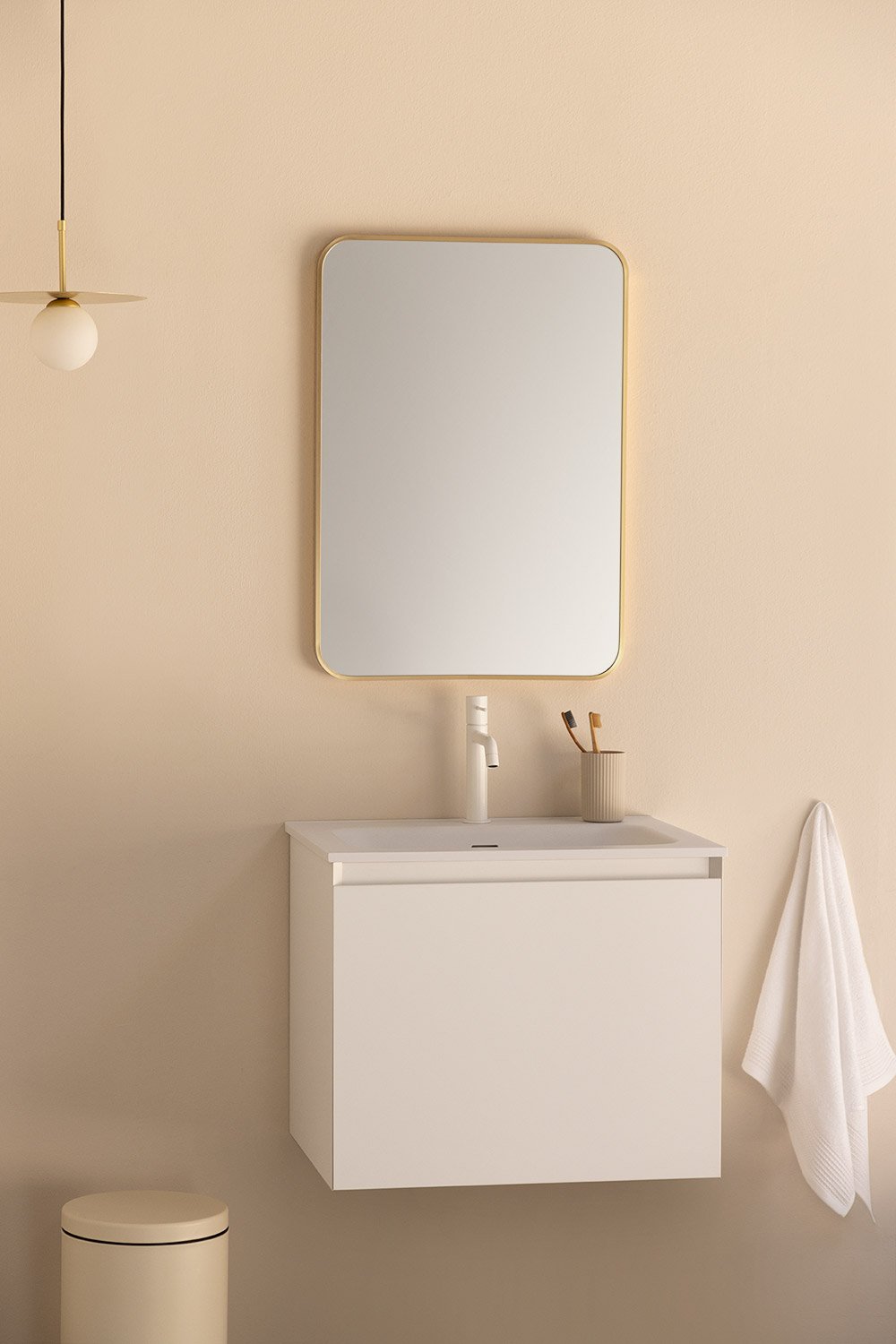 Set mobili da bagno in legno Macrae con lavabo integrato    , immagine della galleria 1