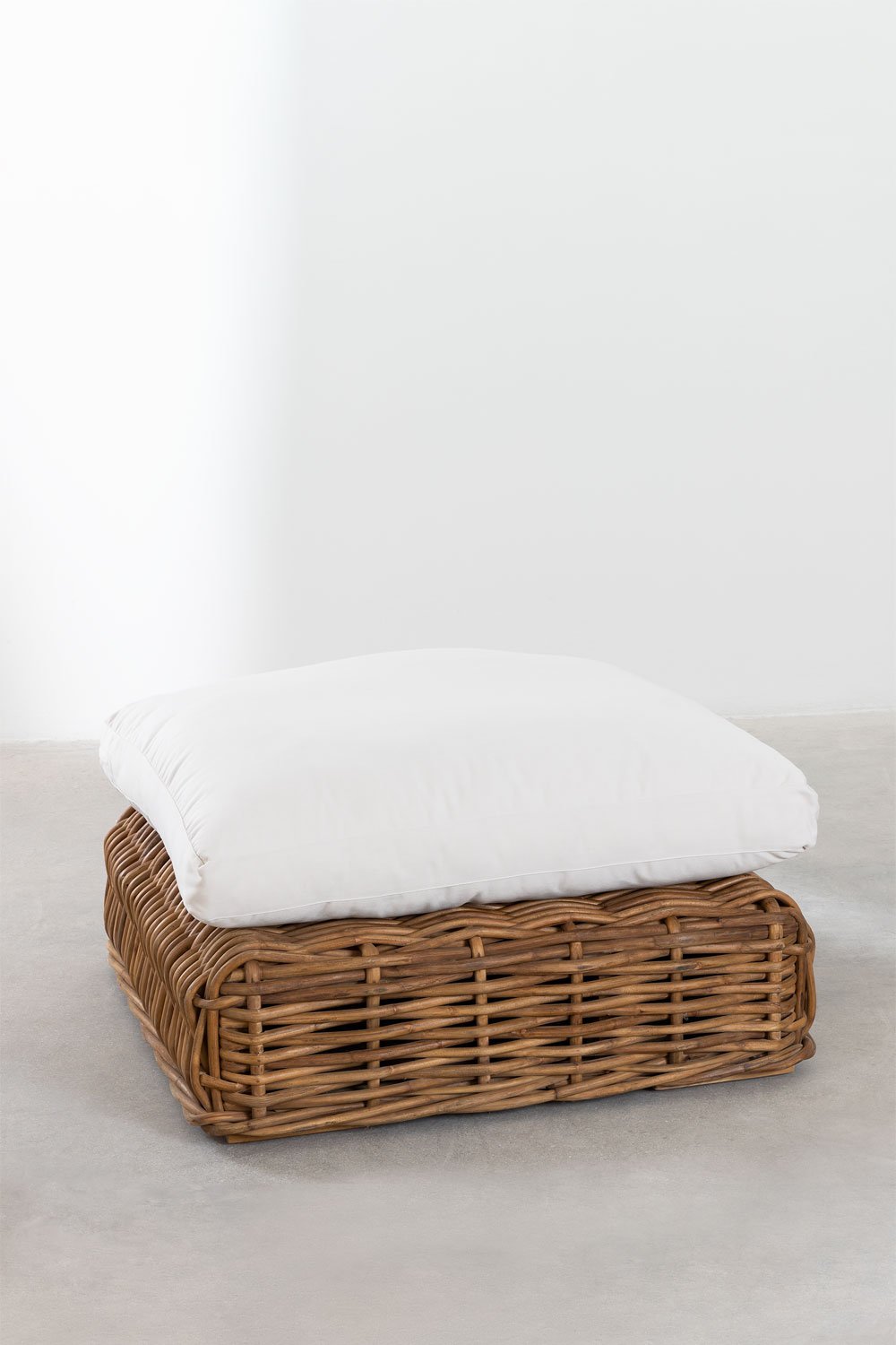 Pouf in rattan Milu, immagine della galleria 3