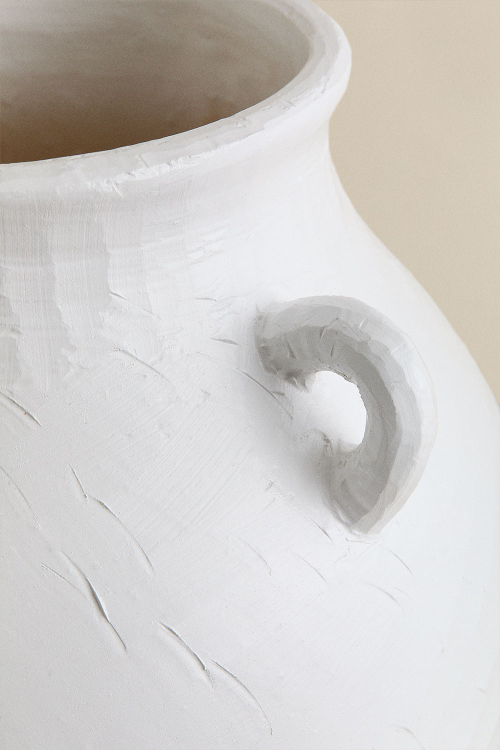 CosmoLiving by Cosmopolitan Lot de 3 vases en céramique avec poignées, 33 cm, 30,5 cm, 27,9 cm de Haut, Blanc