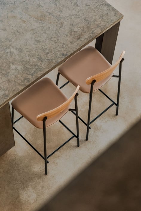 Sgabello alto 65cm in ferro finitura nero, similpelle marrone grano e legno Wilpier - Nero