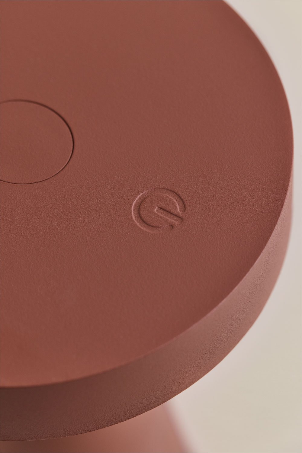 Lampada da tavolo LED wireless in ferro Catinca, immagine della galleria 4