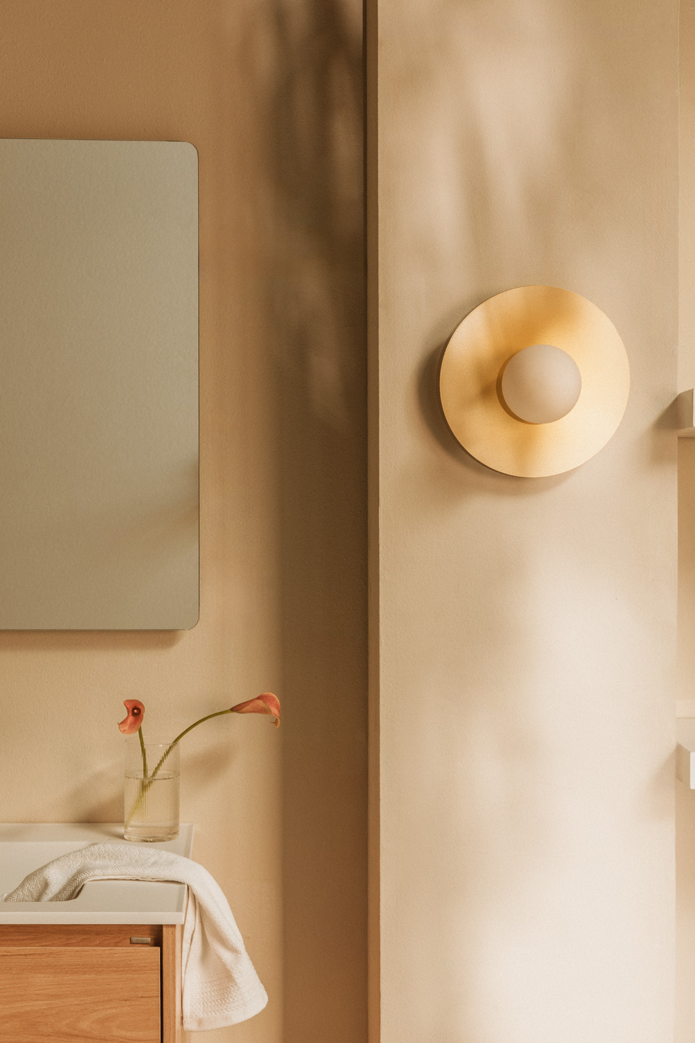Applique Da Parete Bagno - 2 Lampade Bronzo Lucidato Con Vetro Smerigliato