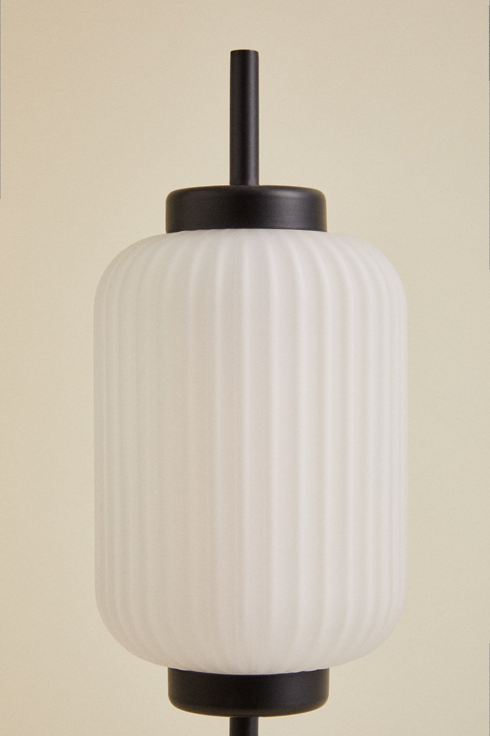 Lampada da tavolo a LED Necsar in ferro e vetro, immagine della galleria 4