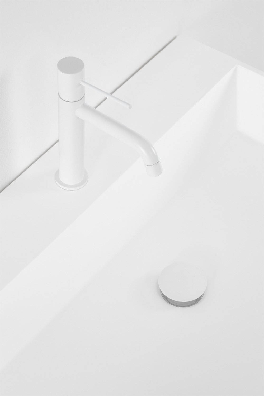 Set mobili da bagno in legno Jolene con lavabo integrato, immagine della galleria 5