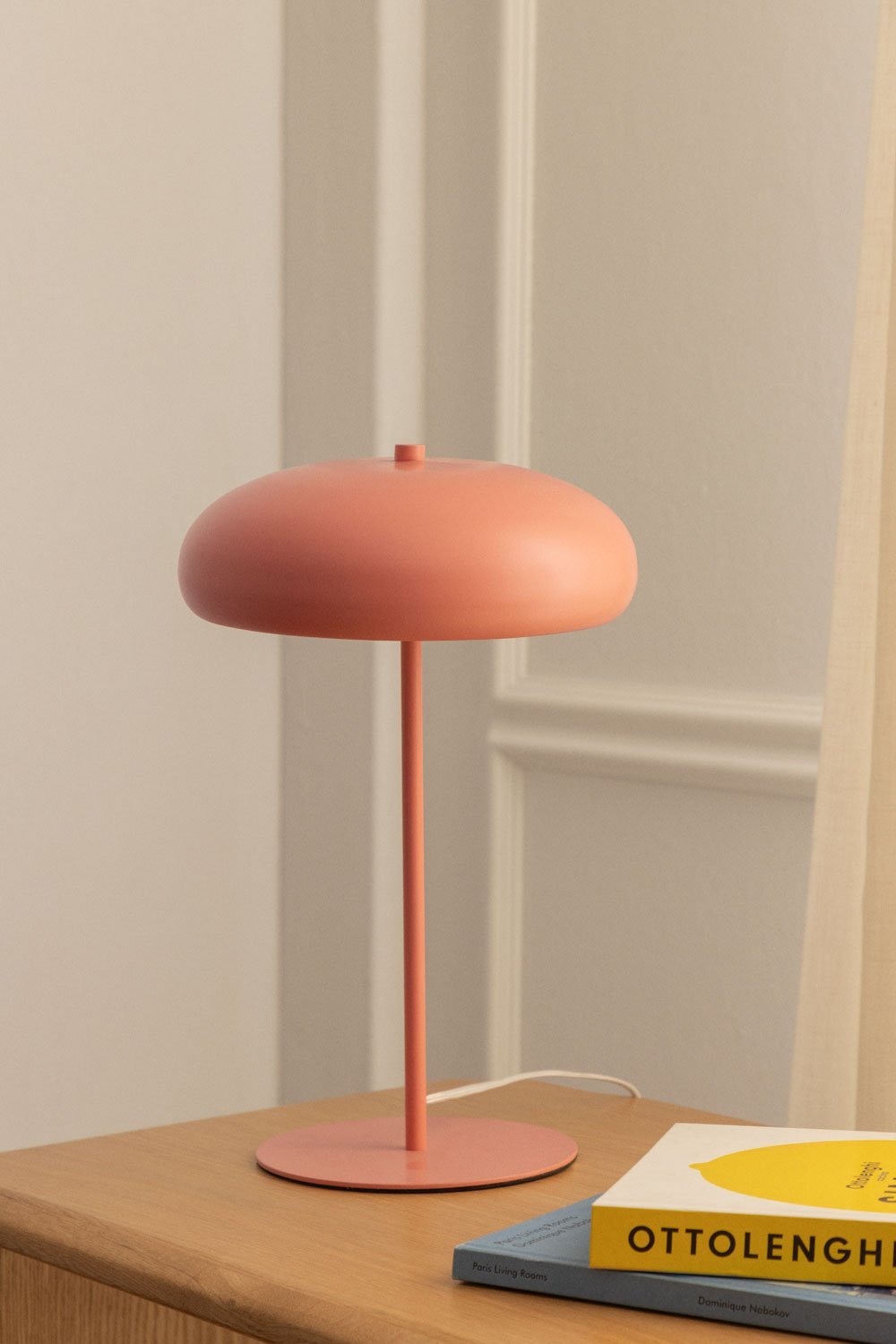 Lampada da tavolo in metallo Hilma, immagine della galleria 1