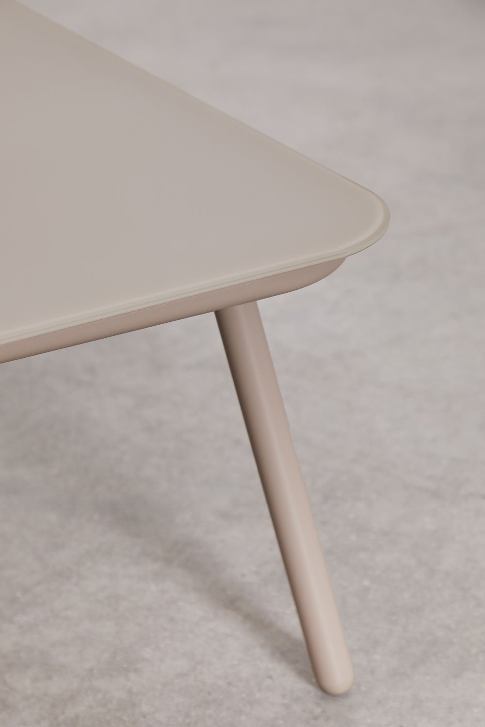 Set da giardino con divano 2 posti, 2 poltrone e tavolini in alluminio e corda intrecciata Arhiza     , immagine della galleria 13