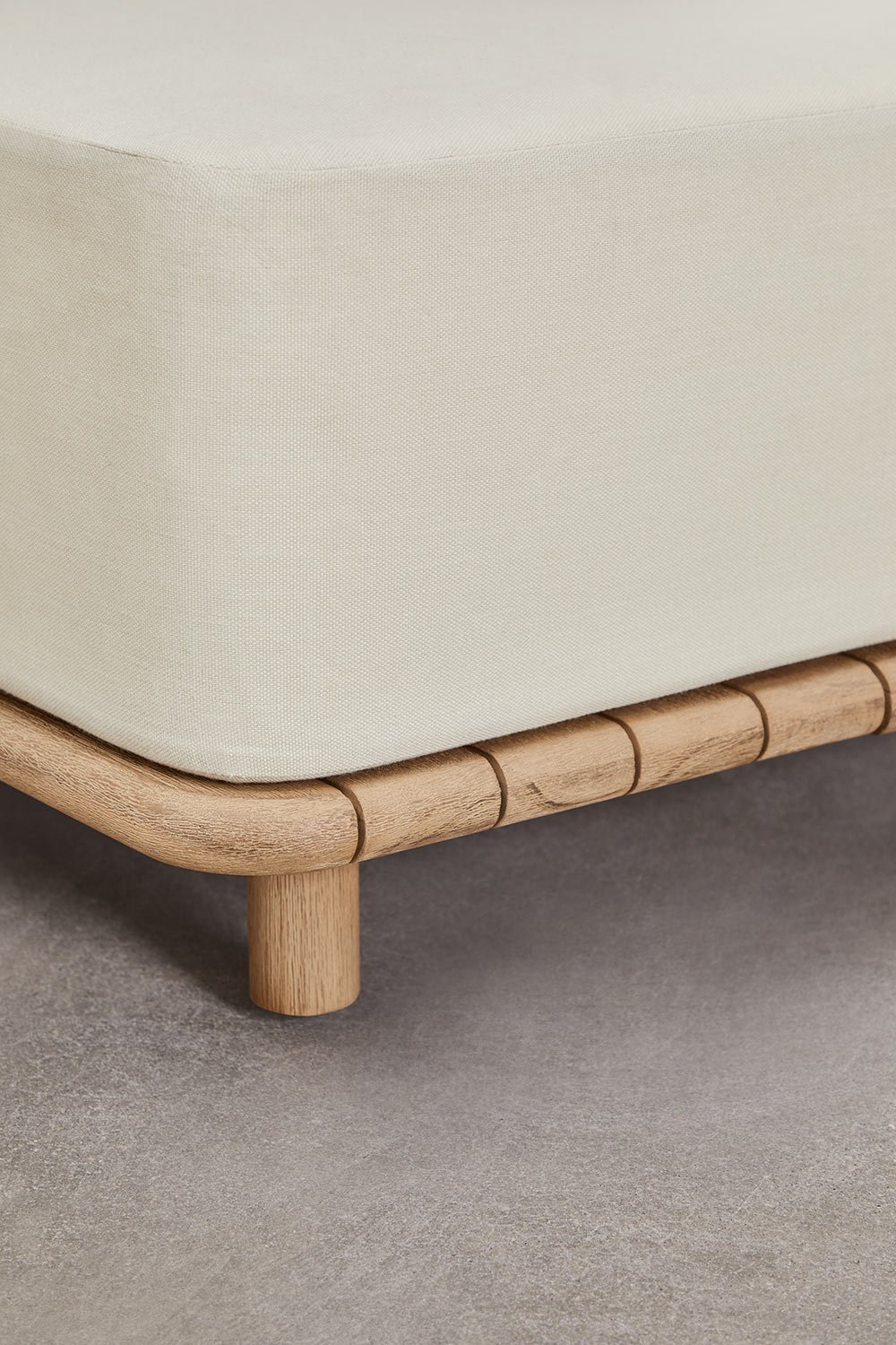 Poltrona in acacia Portet, immagine della galleria 6