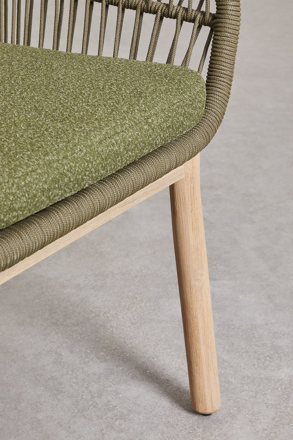 Set di 4 sedie da giardino con braccioli in legno di acacia e corda intrecciata Karvia, immagine della galleria 7