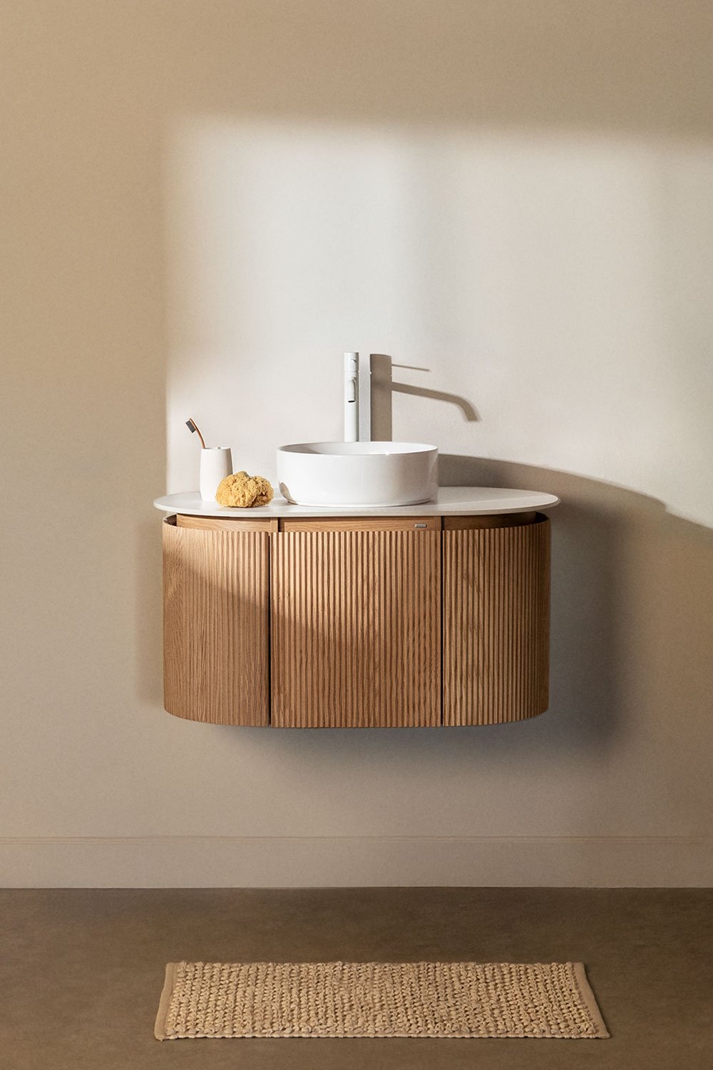 Set di mobili da bagno sospesi in legno Carsone, immagine della galleria 1