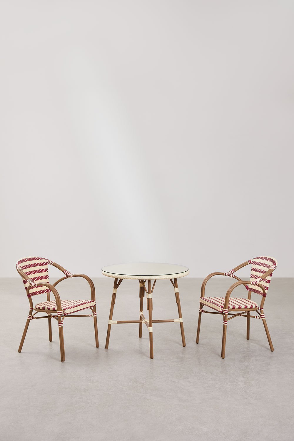 Set da tavolo rotondo Ø80 cm Brielle Bistro e 2 sedie con braccioli in rattan sintetico e alluminio Solange Bistro, immagine della galleria 2