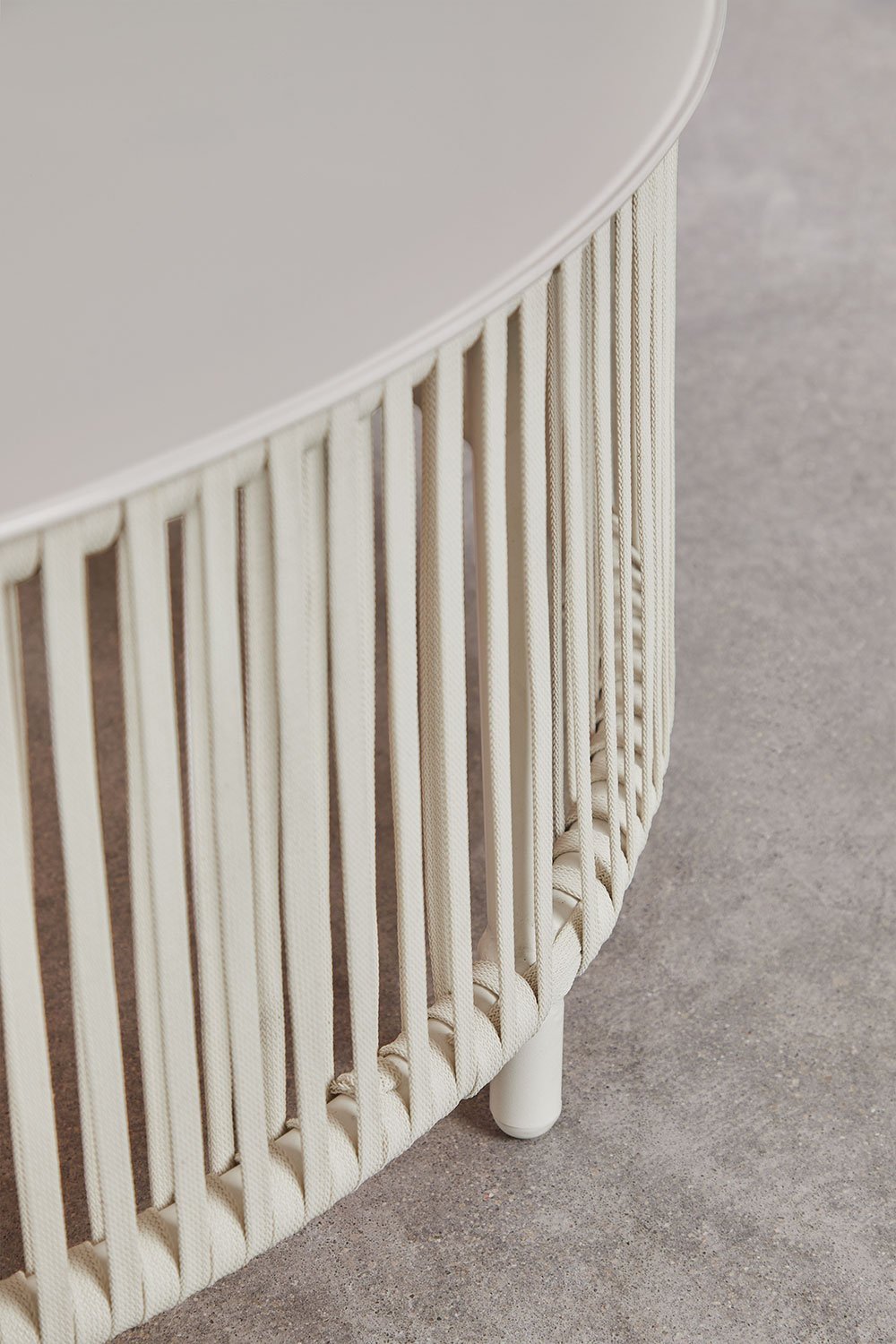 Set da giardino con divano a 2 posti, 2 poltrone e tavolini in alluminio e corda intrecciata Sophie., immagine della galleria 17