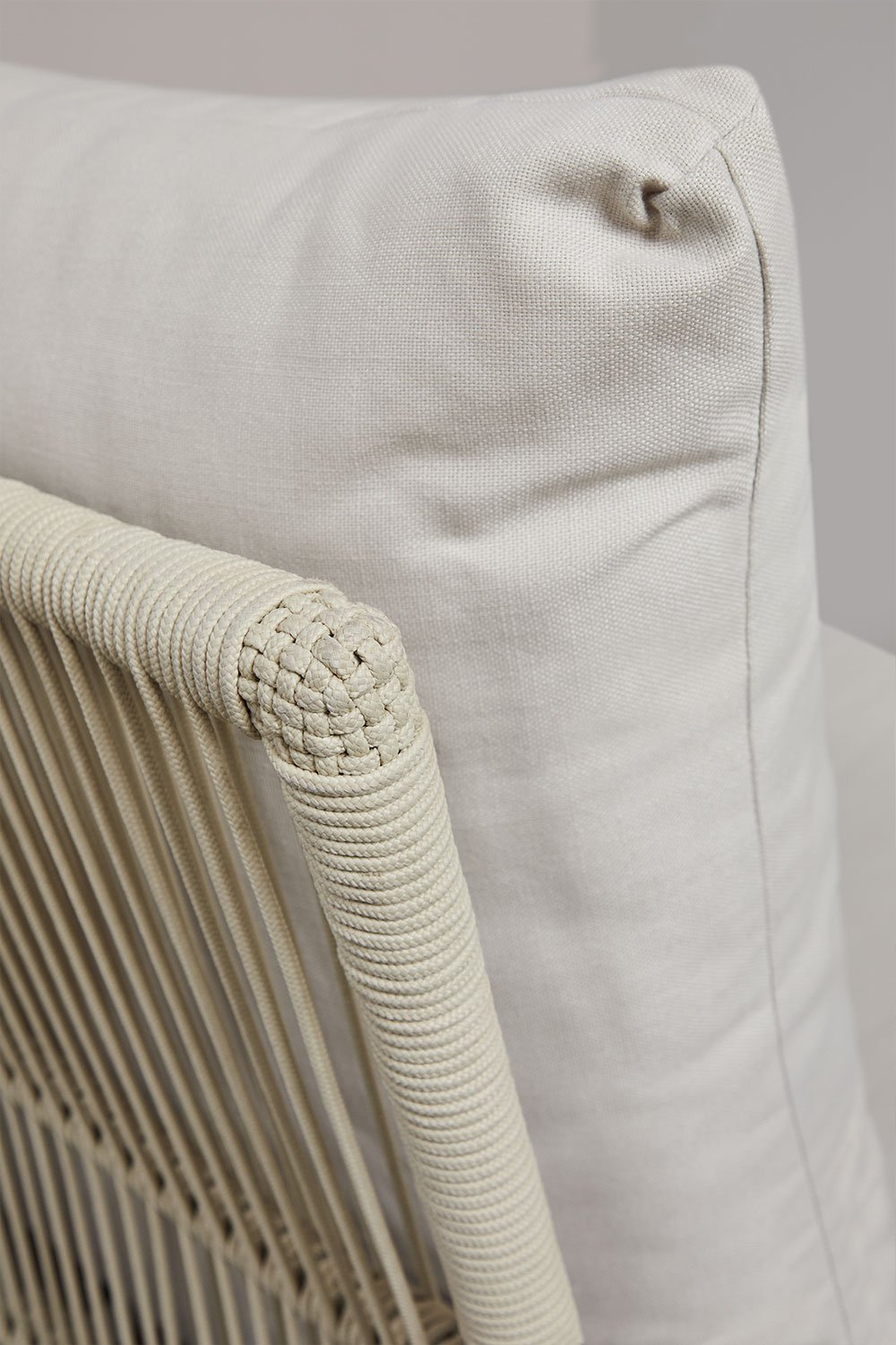 Set da giardino con divano modulare a 4 pezzi con 2 poltrone angolari, poltrona e pouf in legno di acacia Dailin, immagine della galleria 7