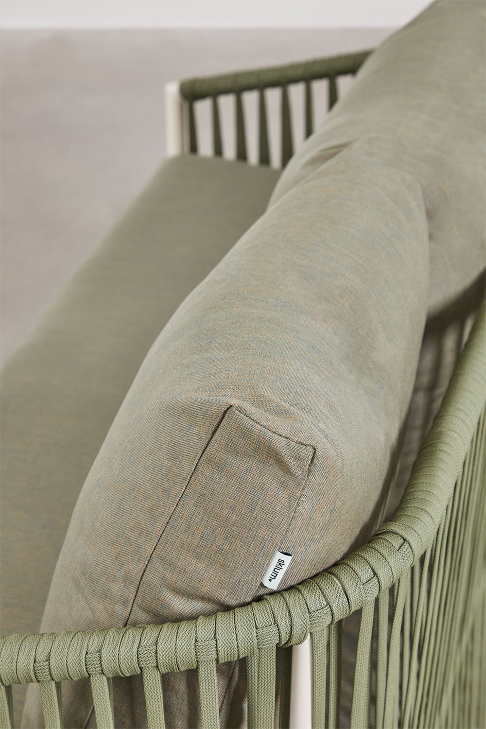 Set da giardino con divano a 2 posti, 2 poltrone e tavolini in alluminio e corda intrecciata Sophie., immagine della galleria 8