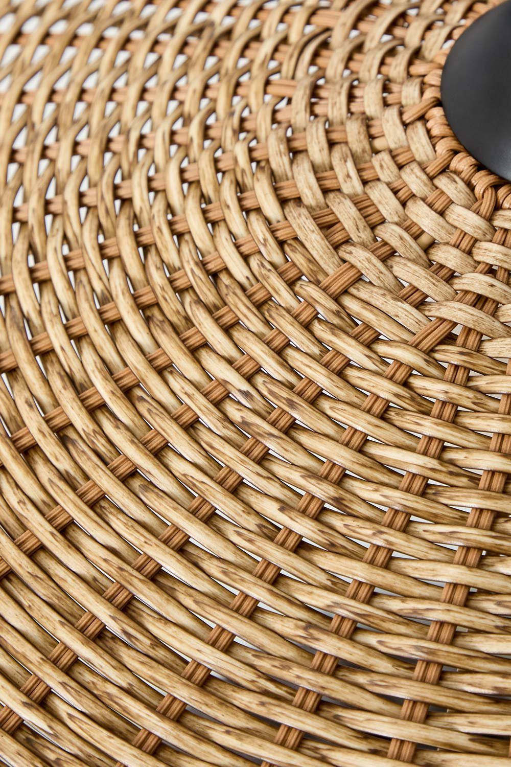 Lampada da parete Sopant in ferro e rattan sintetico, immagine della galleria 8