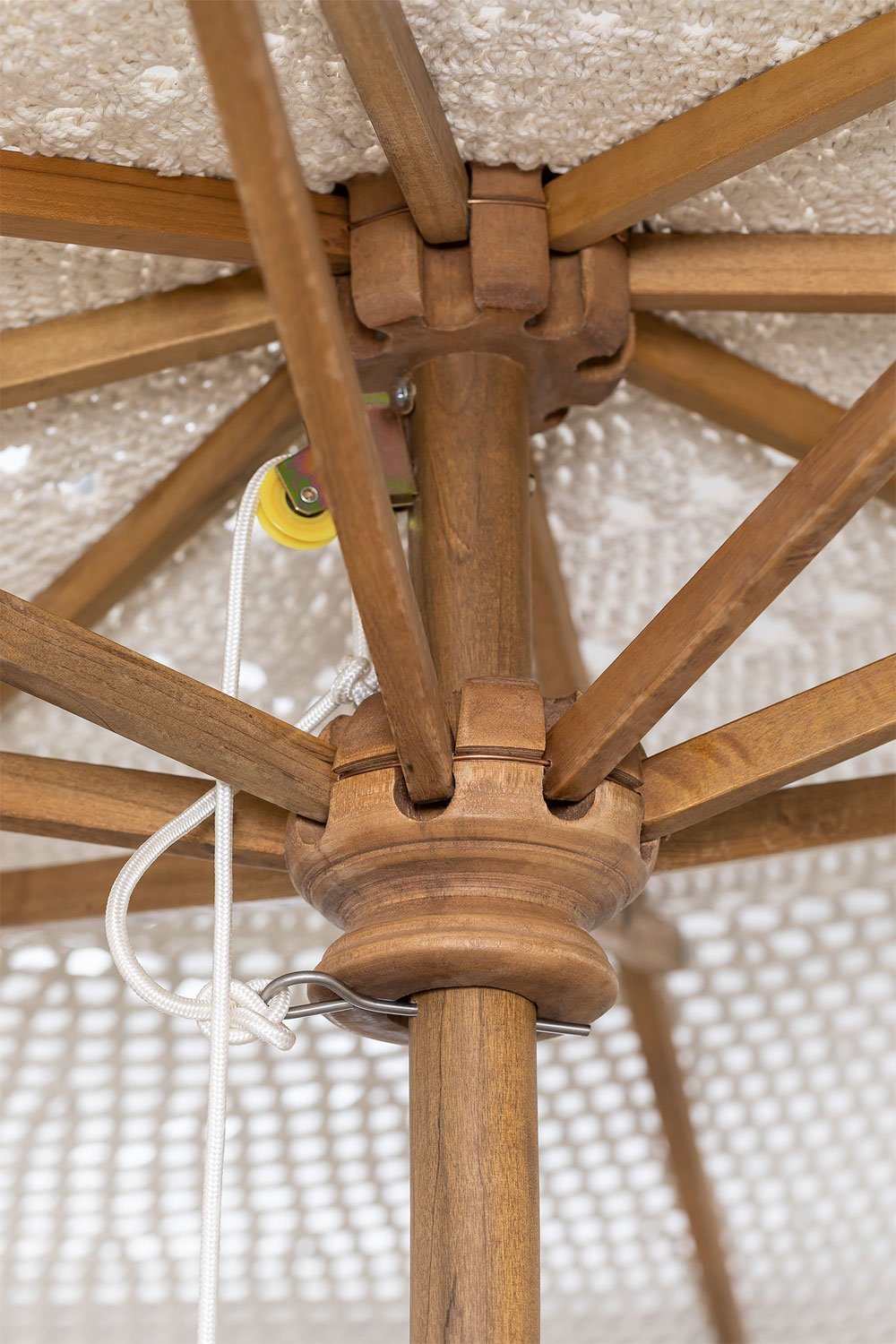 Ombrellone Tongariki in teak e cotone, immagine della galleria 4