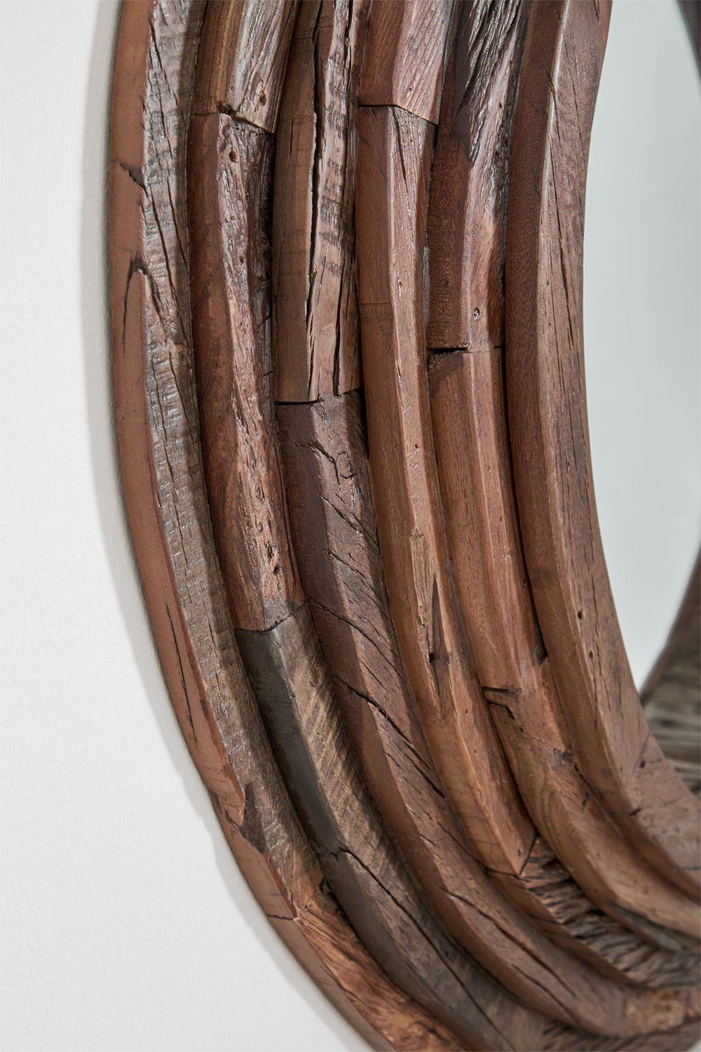 Specchio da parete rotondo in legno riciclato Ø90 cm Malbork, immagine della galleria 5