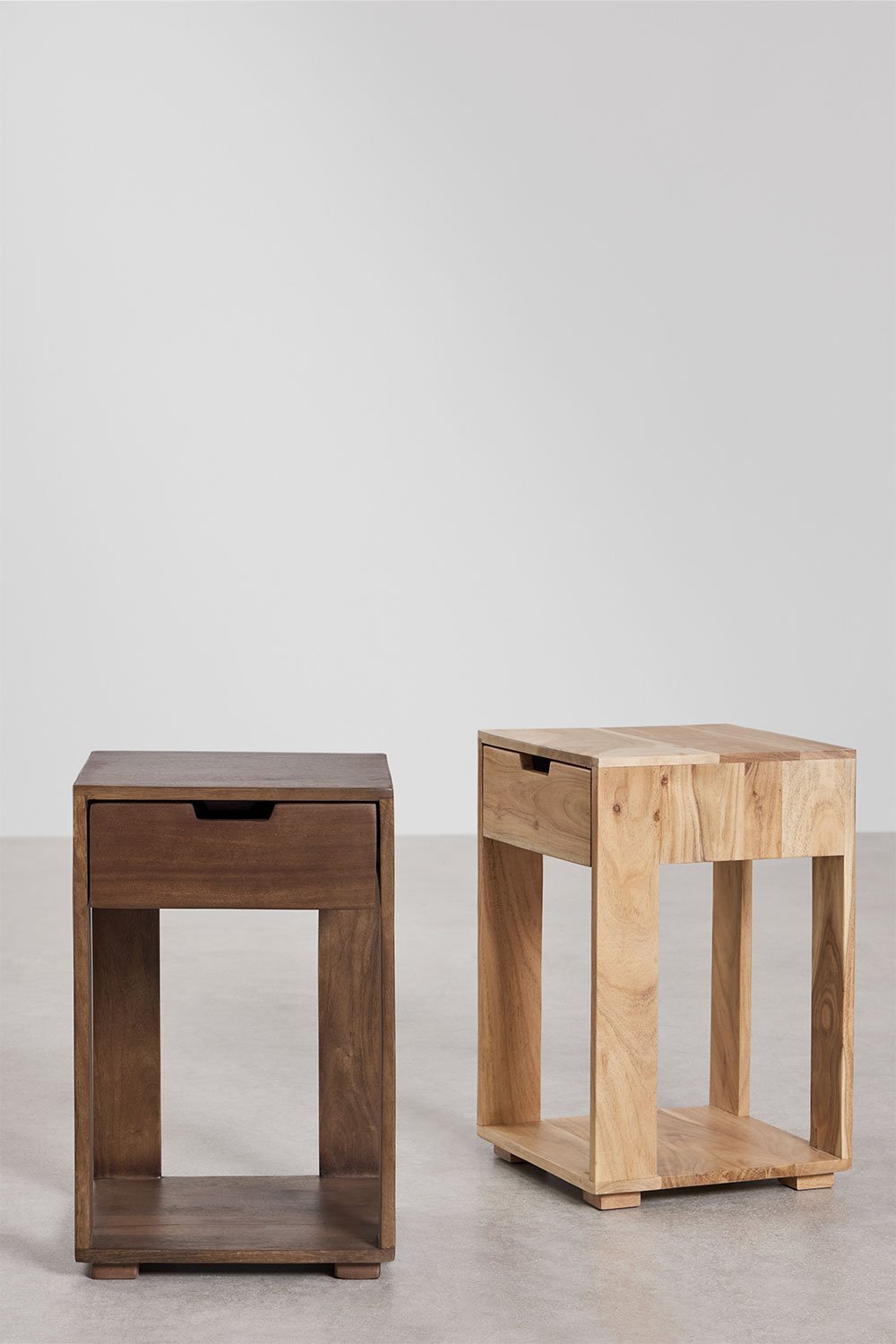 Confezione da 2 comodini quadrati 35x35 cm in legno Leduc, immagine della galleria 8