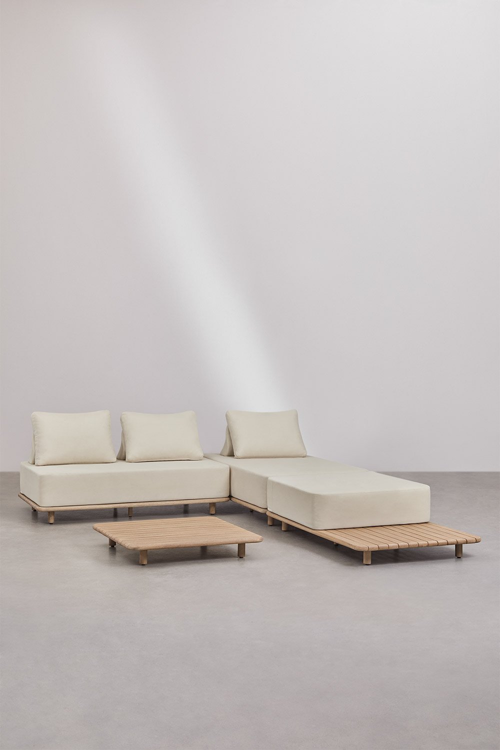 Set soggiorno con divano chaise longue modulare 3 pezzi con tavolino laterale e tavolino basso 95x95 cm in acacia Portet, immagine della galleria 1