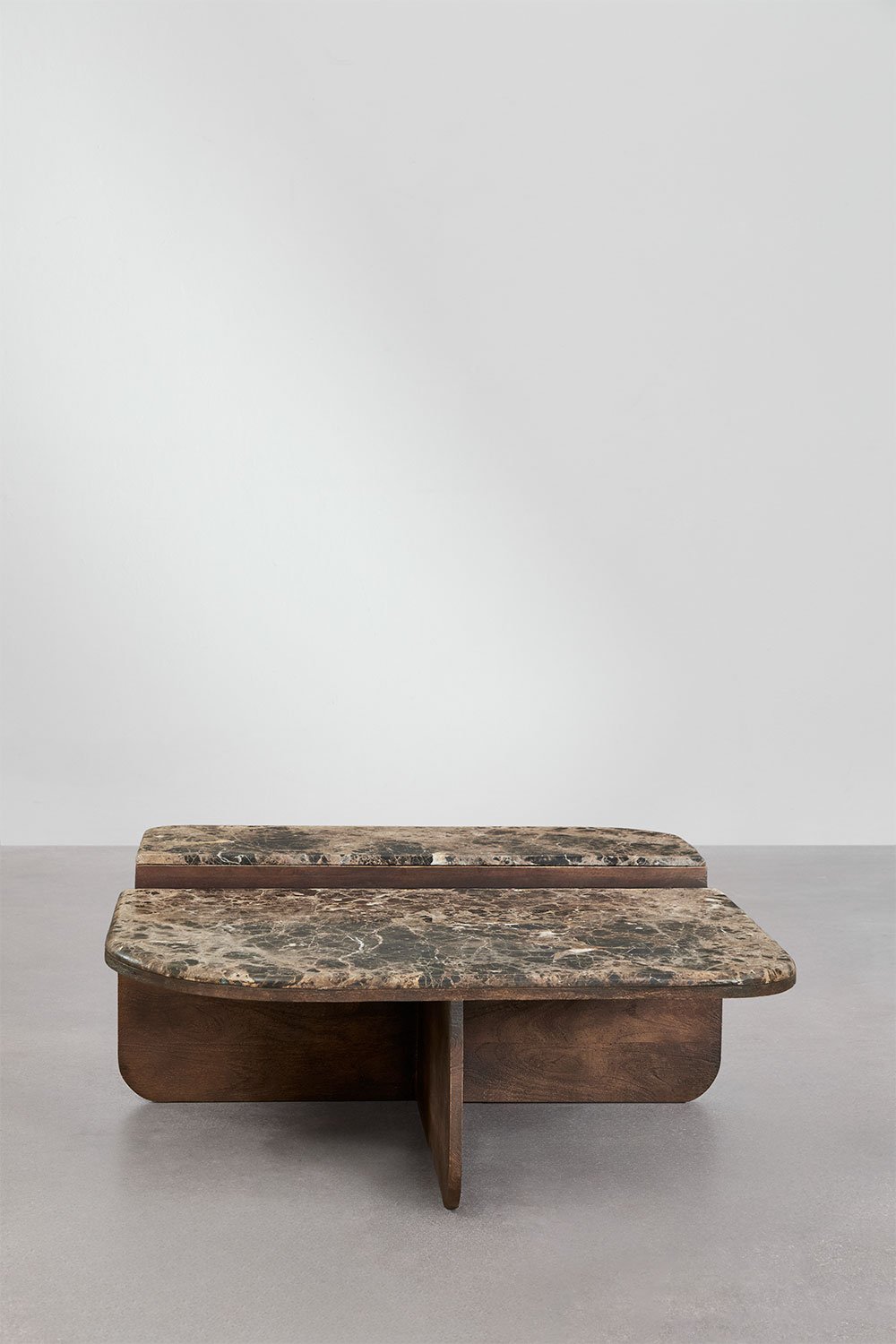 Tavolino da caffè 90x90 cm in pietra naturale e legno di mango Clotsh, immagine della galleria 5