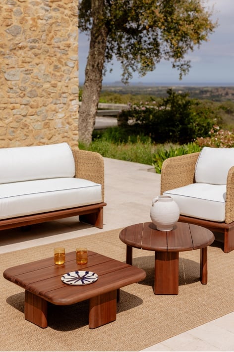 Set di 2 tavolini da giardino in legno di acacia Famara