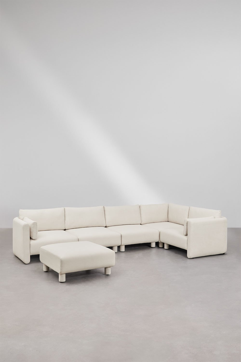 Divano componibile angolare destro 5 pezzi e pouf in tessuto bouclé Artemisa, immagine della galleria 1