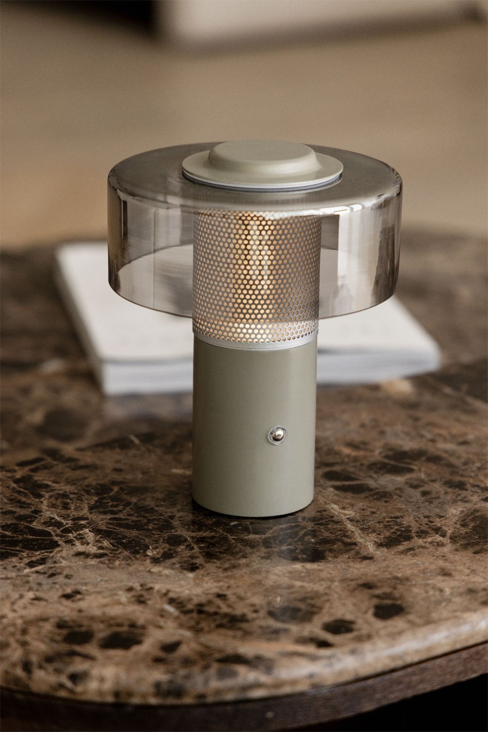 Lampada da tavolo LED wireless Elfriede in vetro e acciaio , immagine della galleria 1