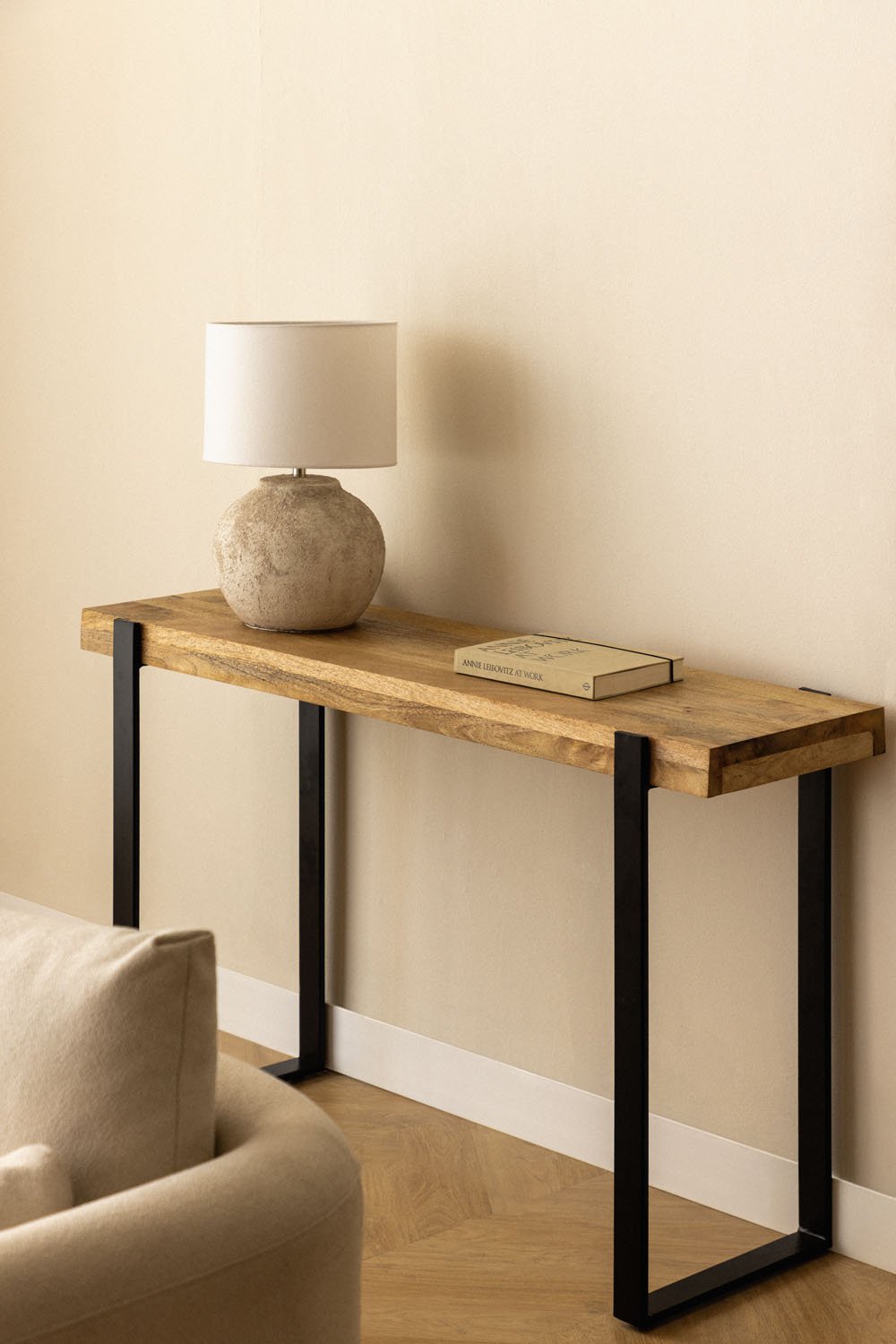 Consolle in legno di mango e acciaio Kiren Style, immagine della galleria 1