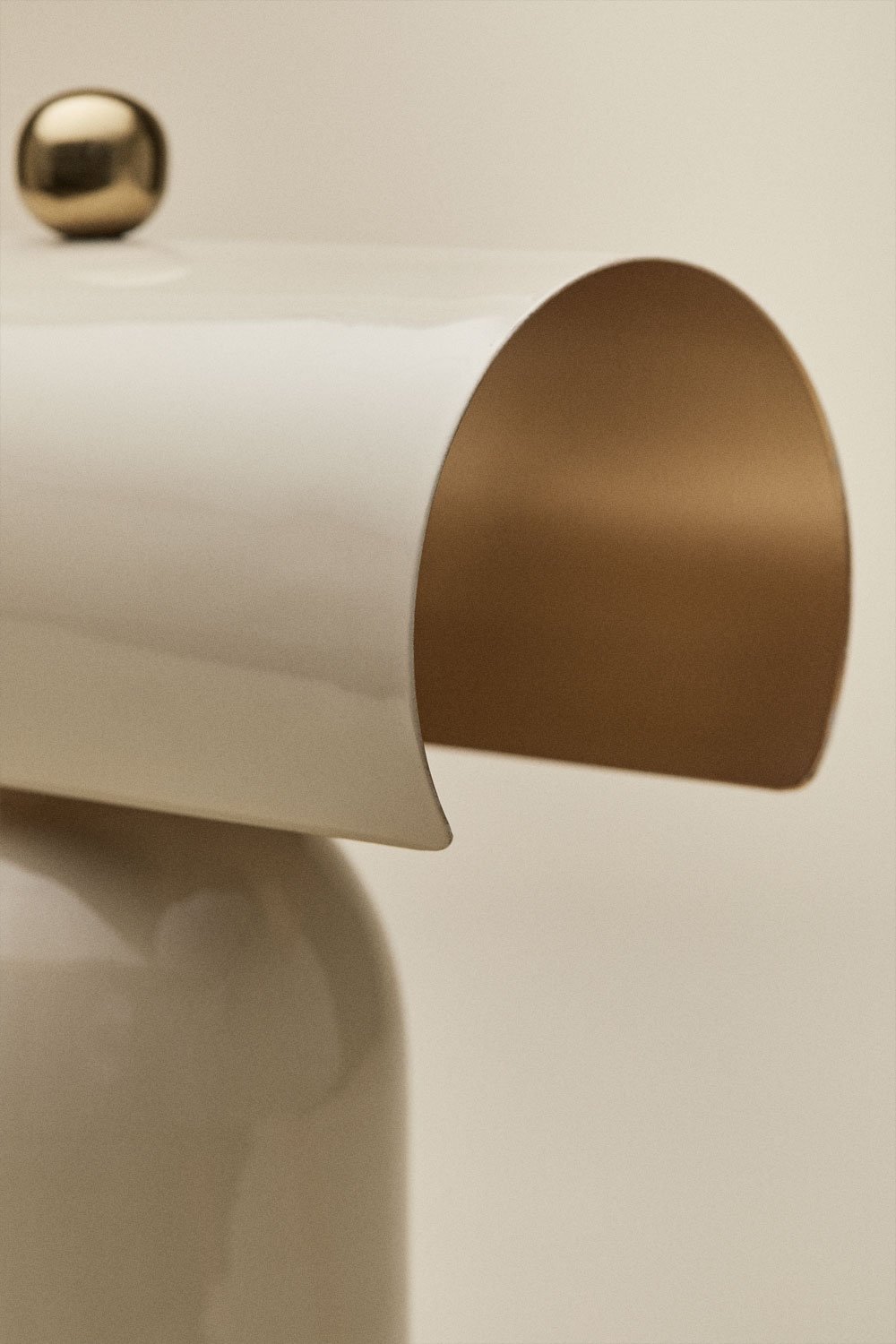 Lampada da tavolo in ferro Mondeor, immagine della galleria 4