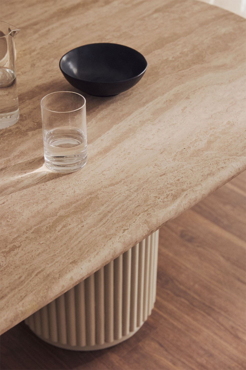 Tavolo da pranzo ovale 200x100 cm in travertino e legno di mango Giselda, immagine della galleria 2