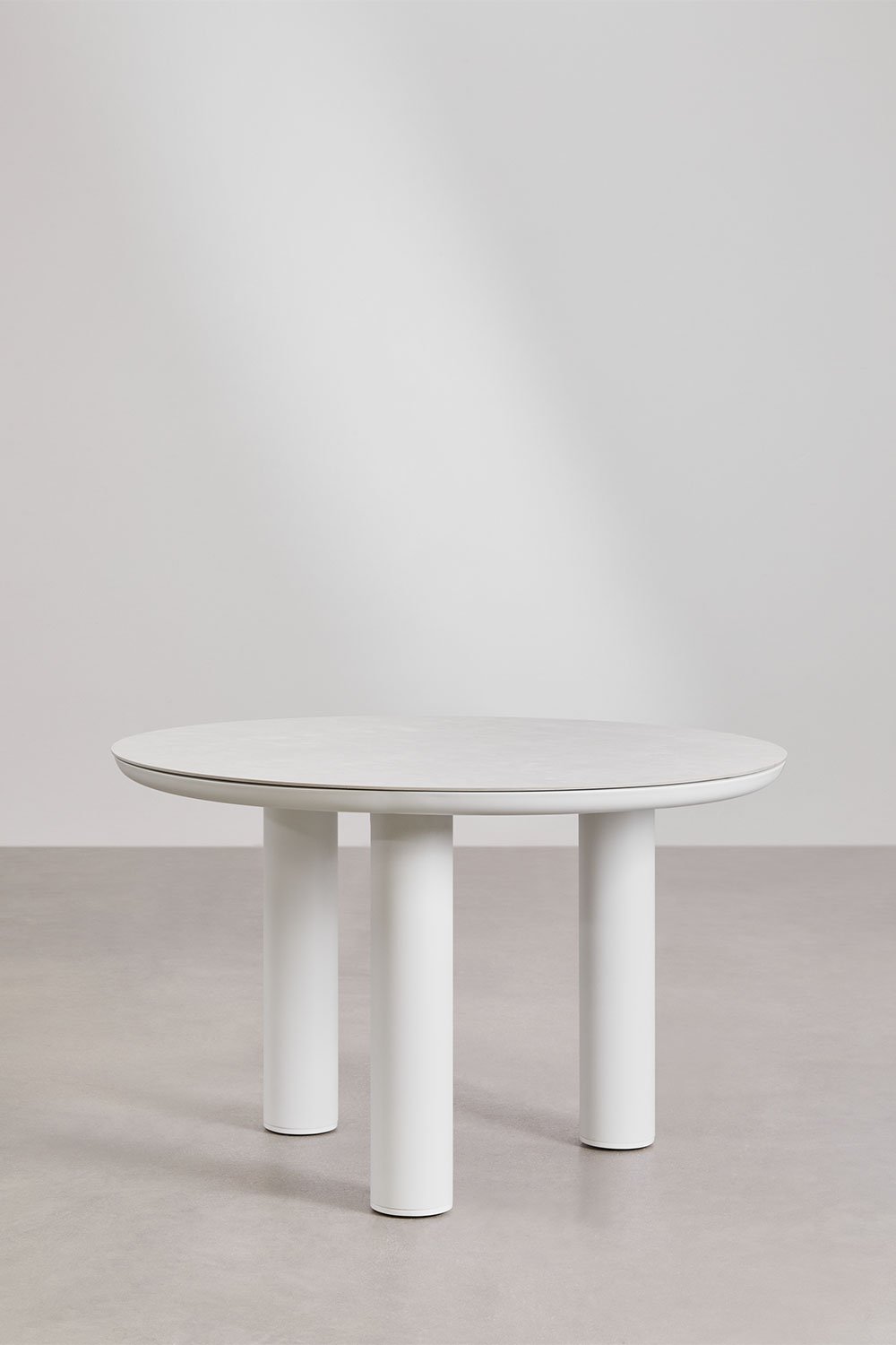 Set da tavolo rotondo Arken in ceramica e alluminio, Ø120, e quattro sedie da giardino Alberta in alluminio con braccioli., immagine della galleria 2