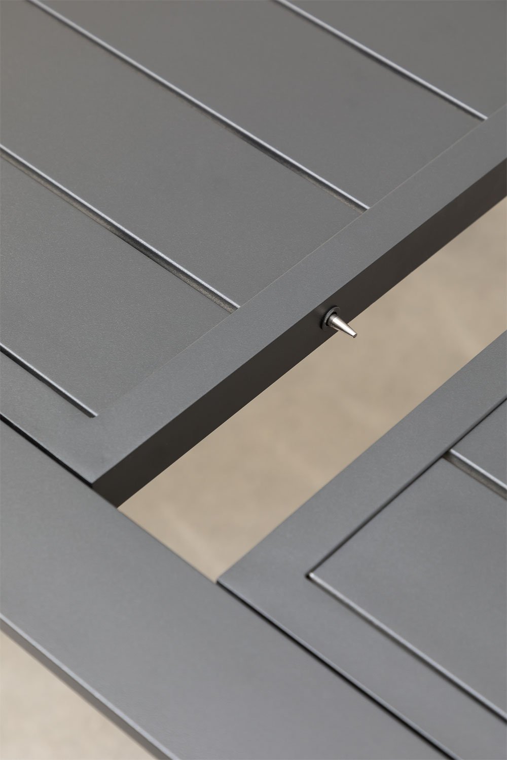 Set tavolo rettangolare allungabile Starmi, 180-240x100 cm, in alluminio e 6 sedie da giardino Eika., immagine della galleria 5