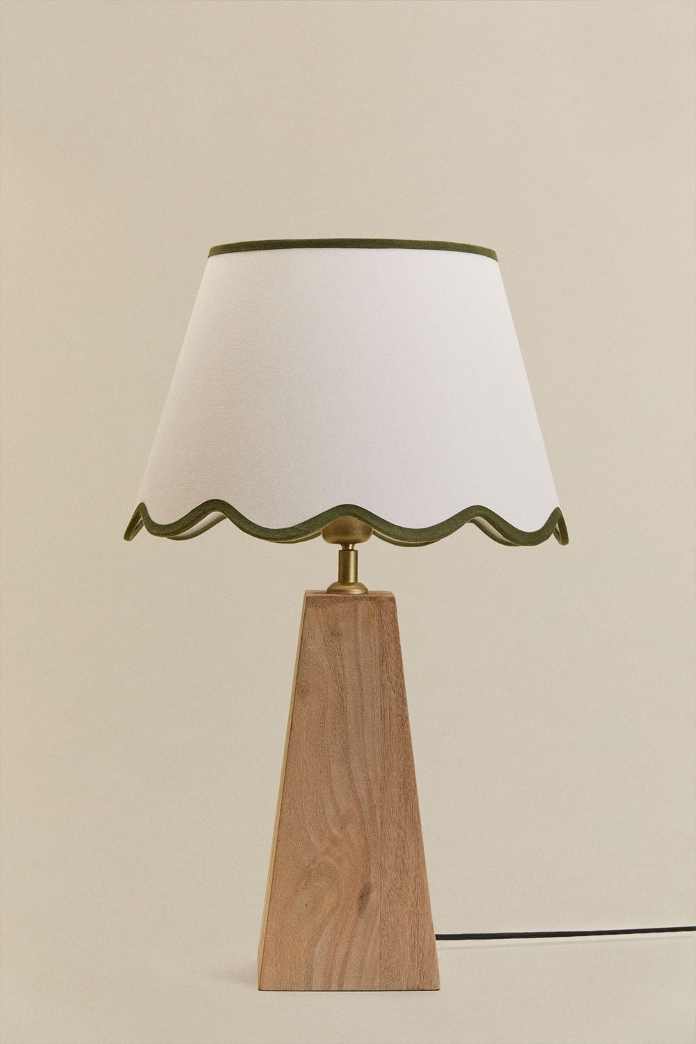 Lampada da tavolo in legno di mango Taraua, immagine della galleria 1