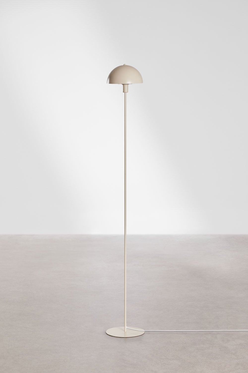 Lampada da terra in ferro Alnair, immagine della galleria 3