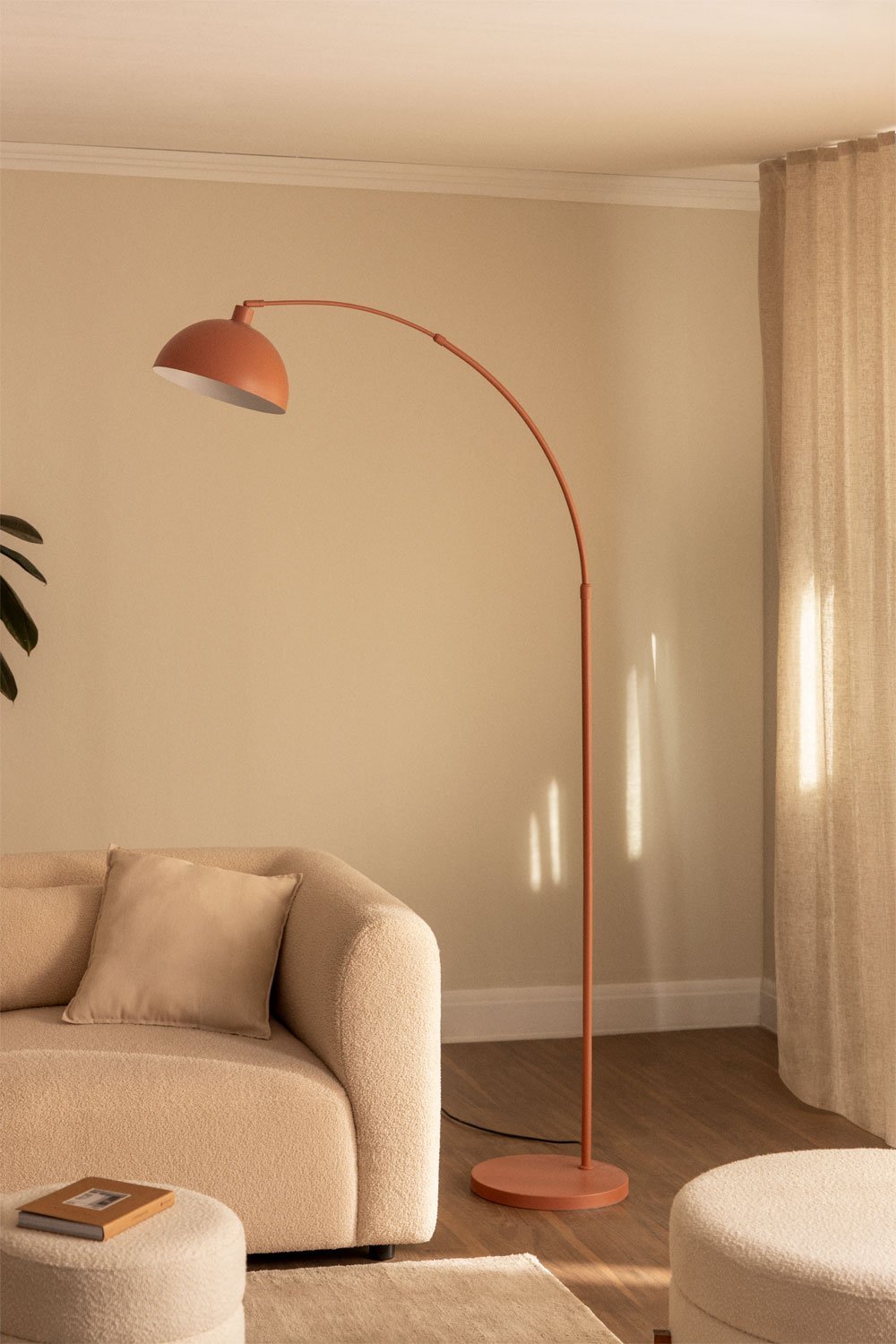 Lampada da terra in ferro Diala, immagine della galleria 1