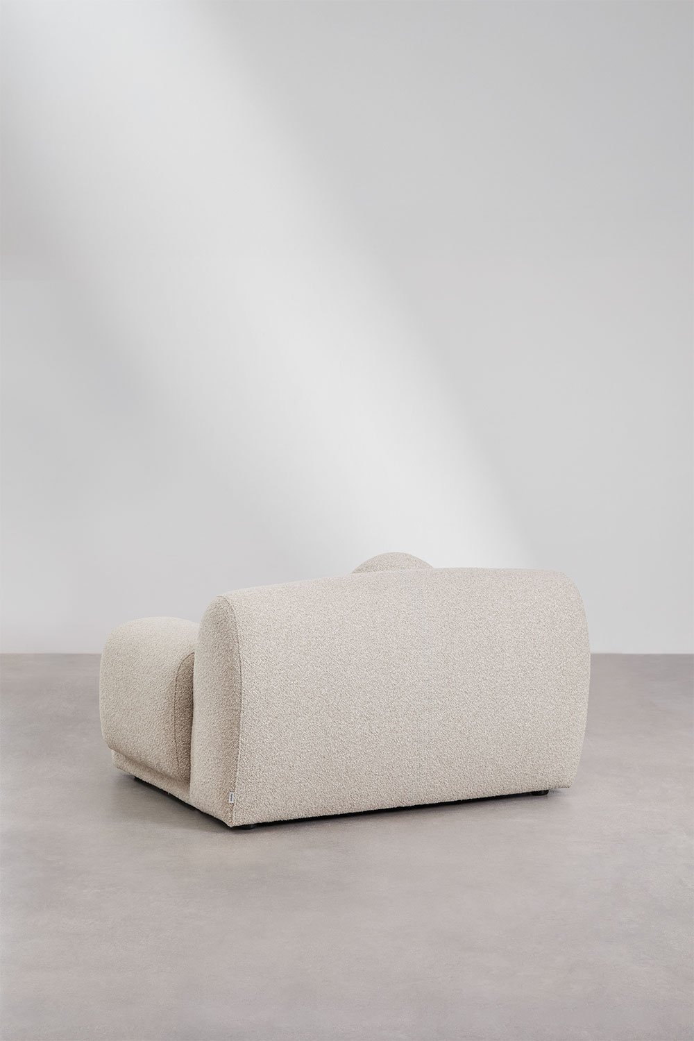 Poltrona imbottita Shirina, immagine della galleria 5