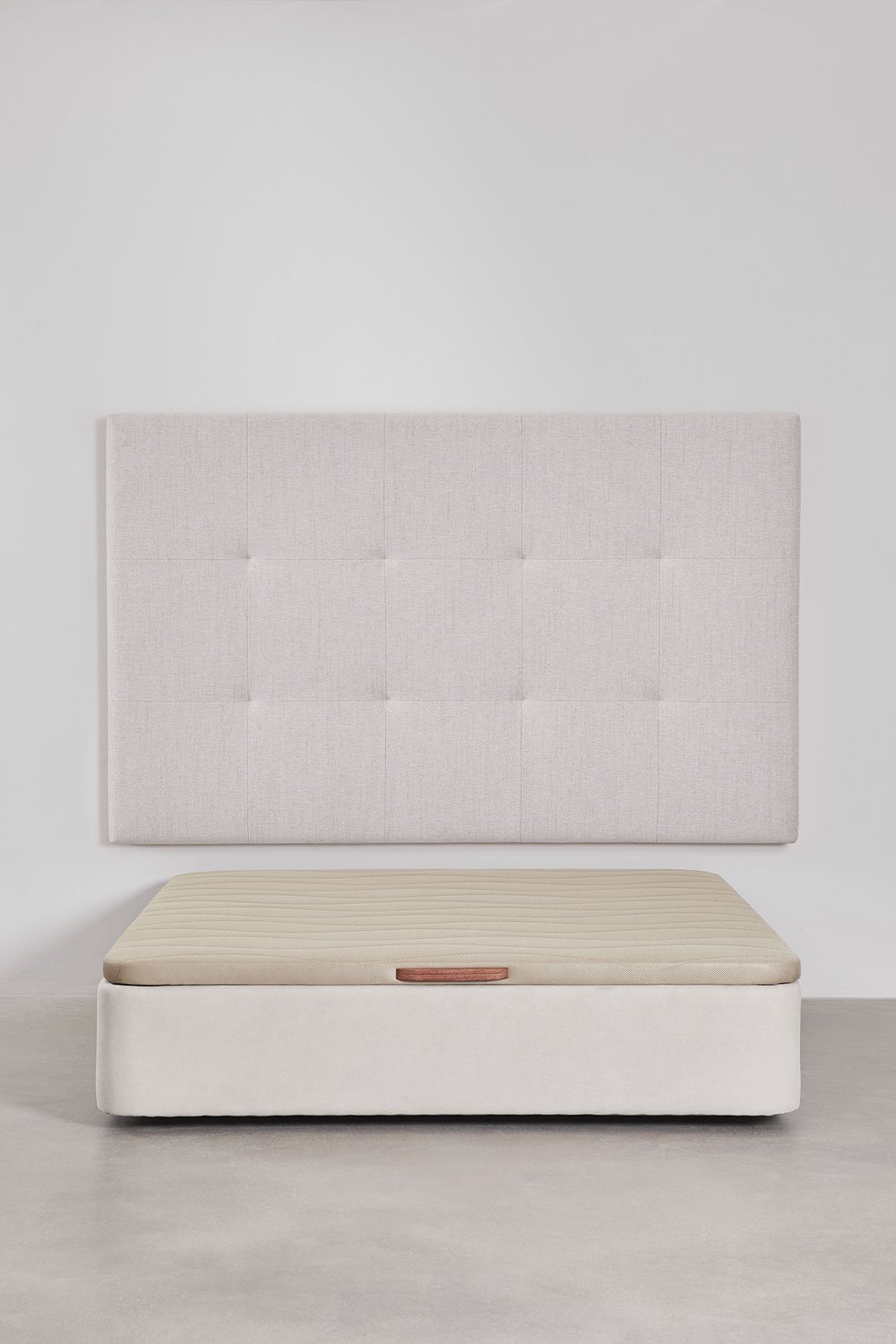 Testiera imbottita Artur, immagine della galleria 9