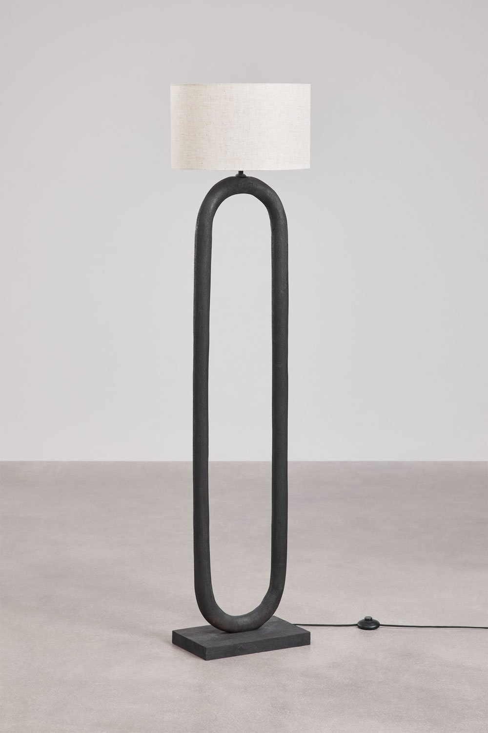 Lampada da terra in legno di mango Tiberia, immagine della galleria 1