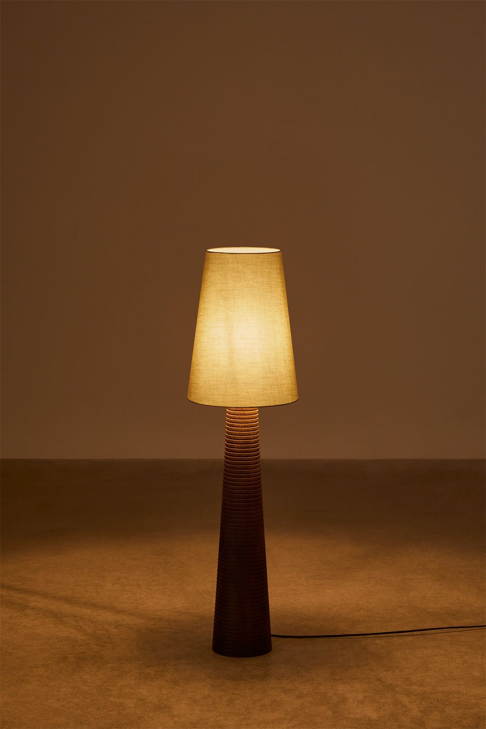 Lampada da terra in legno di mango Malva, immagine della galleria 2